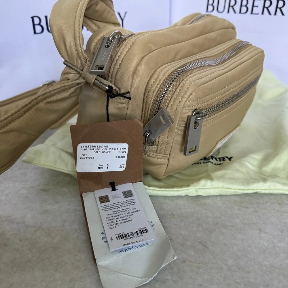 Burberry Warner Nylon Crossbody Bag Gold‎ Honey 81044931 Camera Bag New